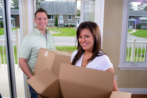 Local truck hire option for moving furniture and boxes in Bromley